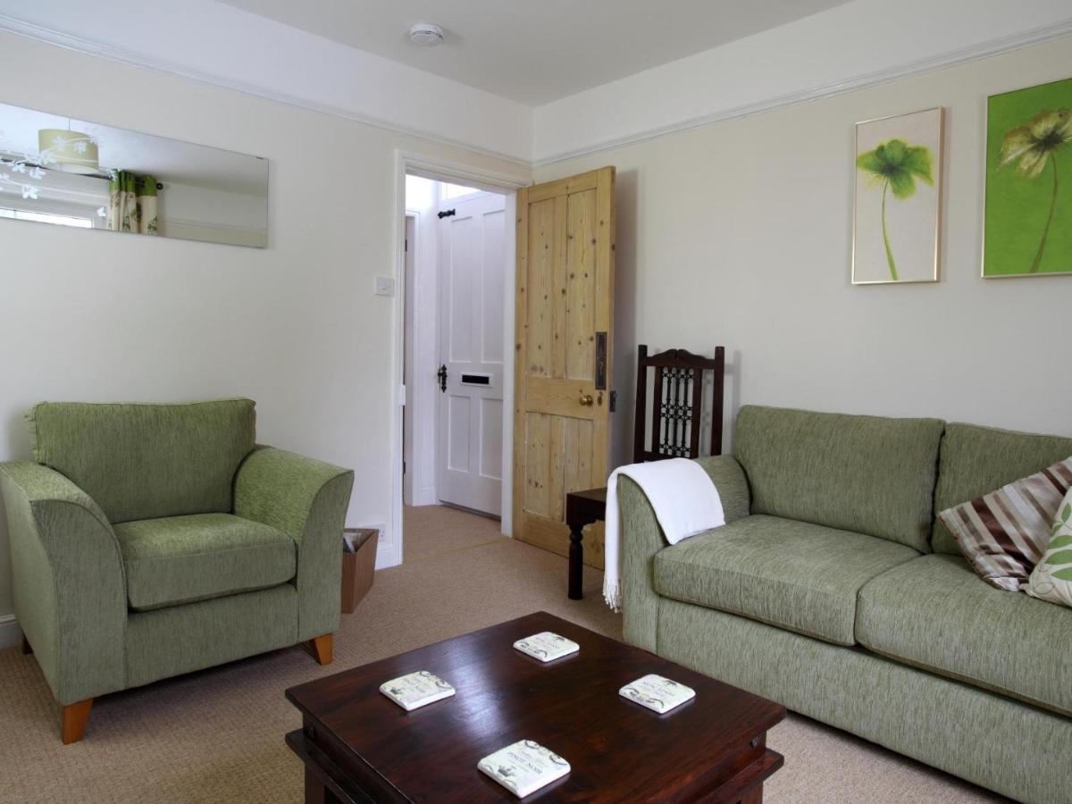 Dairy Barns Holiday Cottages Норвич Экстерьер фото