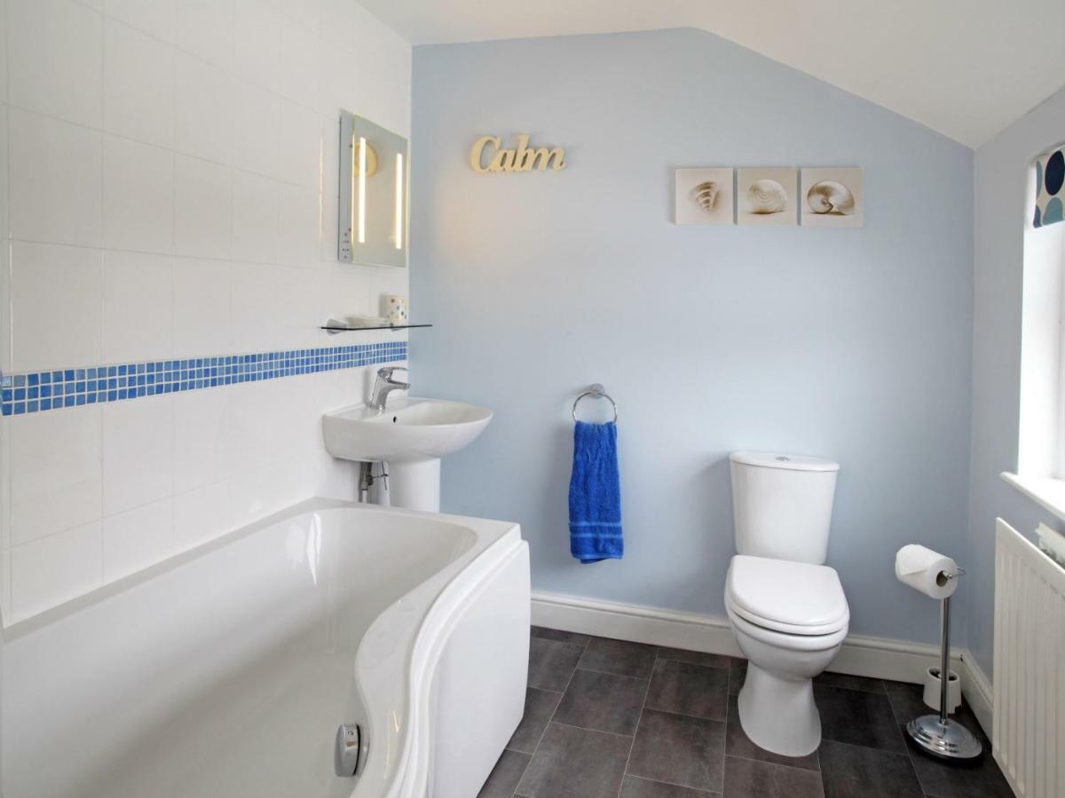 Dairy Barns Holiday Cottages Норвич Экстерьер фото