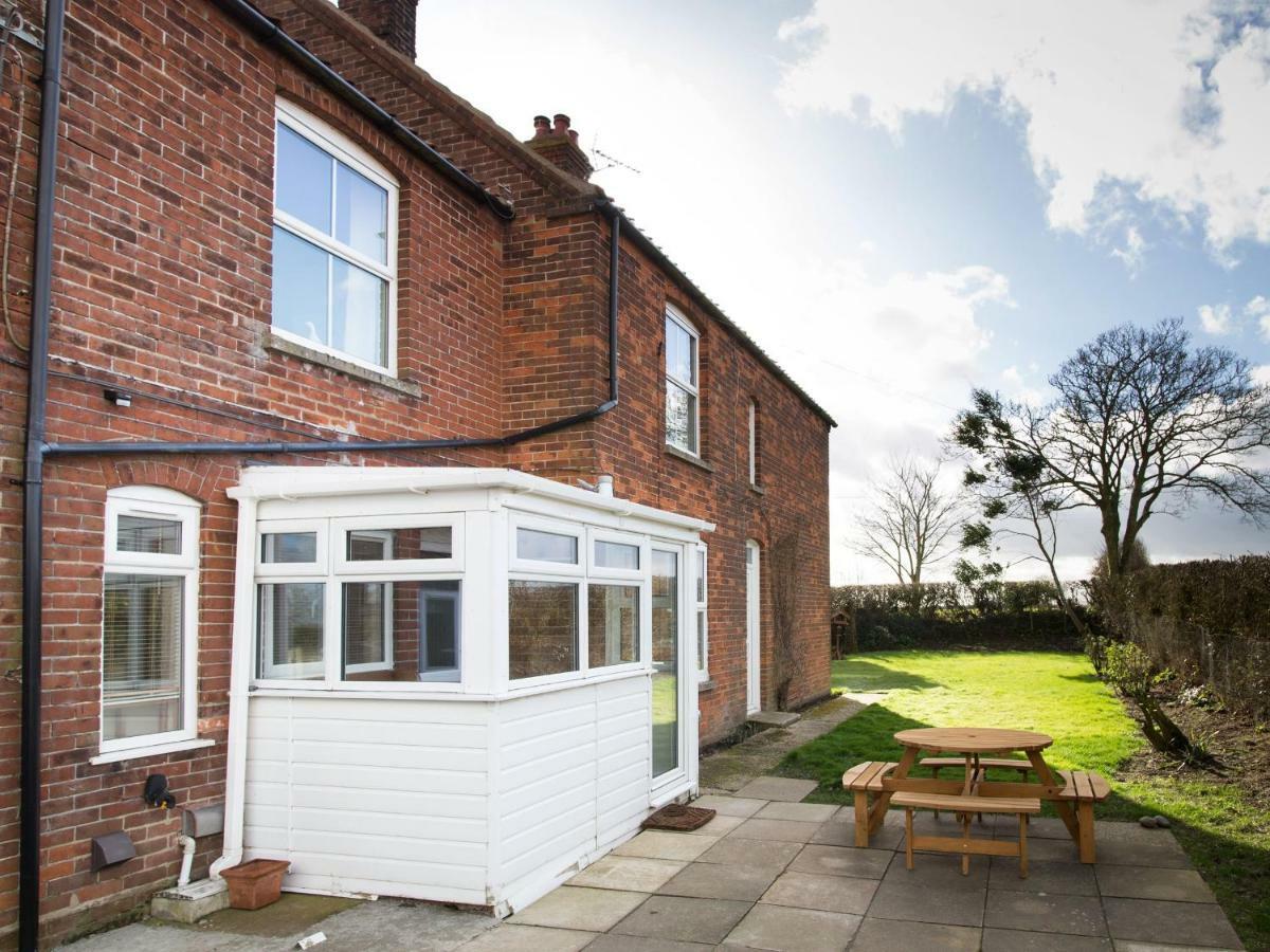 Dairy Barns Holiday Cottages Норвич Экстерьер фото